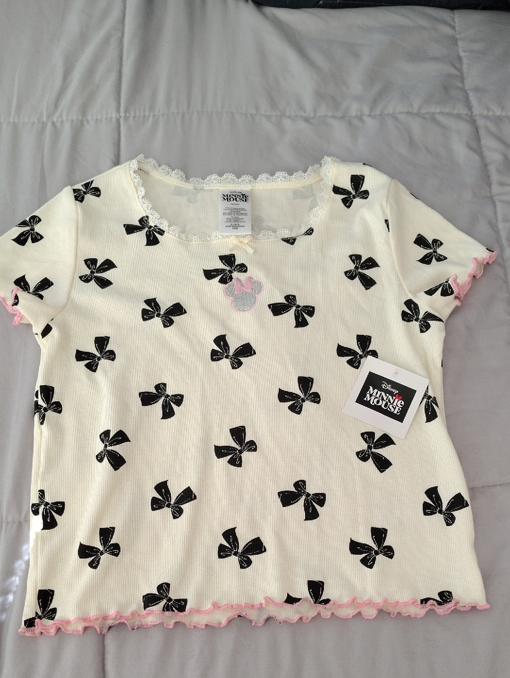 Disney Cream Minnie Mouse Bow Print Short Sleeve Top with Pink Trim